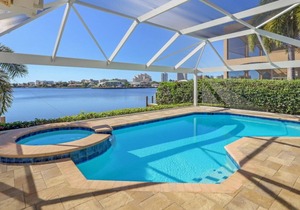 Stylish waterfront home w/ spectacular view, heated pool & hot tub