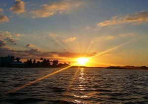 Sun Caper 308