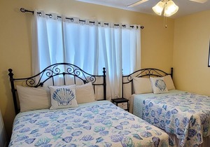 Sun, Fun, White Sand Beaches and Ocean Breezes! Do it all at The Summerhouse!
