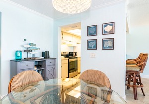 Sunset Terrace 108 Gulf Front 2/2 Pool Condo