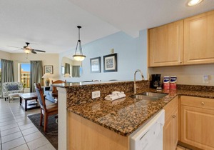Sunset Vistas 610N: Top Floor Gulf Front Beauty