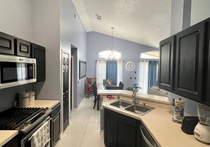Superior Westbury 4BR House near Disney Parks