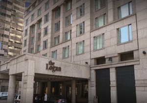 The Logan Philadelphia, Curio Collection by Hilton