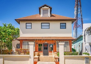 The Palmetto Inn - Blue Marlin - 2 Bedroom Queen Apartment