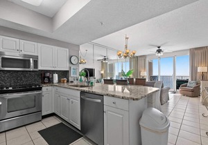 The REEL Deal ! Majestic Sun 1010A Amazing Gulf Views 10th floor