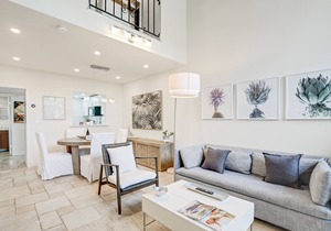 The Villa at St. James Place, unit e Luxury, Pet Friendly