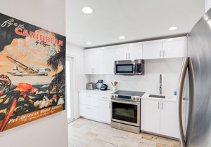 The Villa at St. James Place, unit e Luxury, Pet Friendly