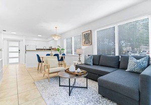 This apartment is a 2 bedroom(s), 2 bathrooms, located in Boca Raton, FL.