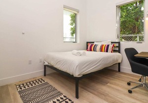 Three Bed Three Bath Apartment 8 min from Brickell
