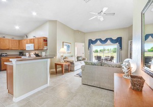 Tranquil Pool Retreat near Disney, Shopping, and dining - two master bedrooms