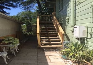 Treehouse 1BR Apt. Near Downtown, Monthly Only