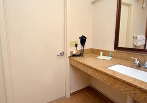 Ultimate Family Escape! 3 Serene Units, Disney's Magic Kingdom, Pools, Shuttle