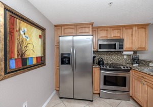 Updated Unit! Prime Location! Balcony, Waterfront Pool! FREE Activities! ~ 406 Dockside