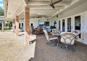 Updated Waterfront Crystal River Retreat w/ Dock!