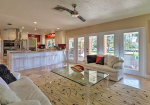 Updated Waterfront Crystal River Retreat w/ Dock!