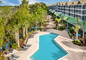 Upscale 3BR Near Disney - Pool and Hot Tub!