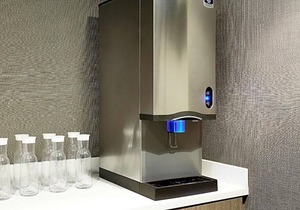 3-Star Hotel ∙ AC Hotel by Marriott Tampa Airport