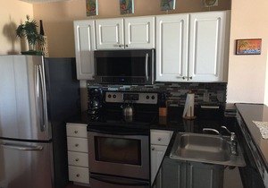 Vacation Location Madeira Bay Resort Unit 407!