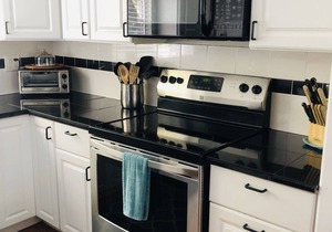 Venice Home With Heated Pool Near Beaches and Downtown