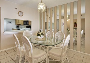 Villa Madeira 204 Beach Front|Walk to restaurants, shops, entertainment!