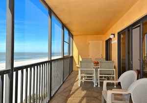 Villa Madeira 301 South corner with huge wrap around balcony, simply amazing!