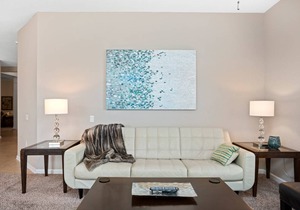 Vista Cay Island Breeze Lake View Condo Near all Parks. Walk to OCCC!