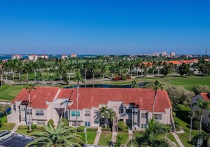 Vista Verde W 'Light, Bright and Sunny' Villa