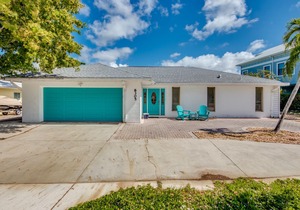 Walk to the Beach, Pool Home on the Canal - 8305 Estero Boulevard