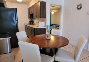 WALKING DISTANCE FROM THE BEACH