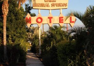 Warm Mineral Springs Motel