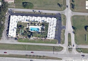 Warm Mineral Springs Motel
