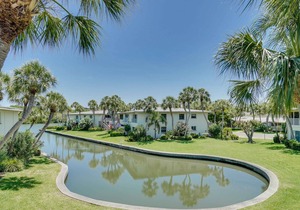 Watch Manatees outside your Window only Steps to the Beach and Pool.