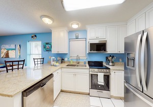 Water-view haven with sound-view balcony, shared pool, WiFi, and AC
