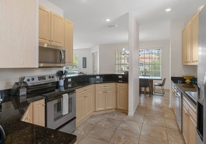 Waterfront! Boat dock available for rent, pet friendly, families welcome!