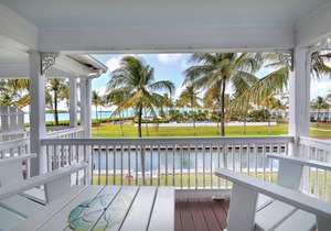 Waterfront luxury Villa (15) with spectacular sunset views and boat slip