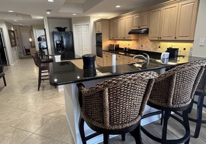 Waterfront Luxury Bella Marguerite Condo - St Pete Beach near Don Cesar Resort