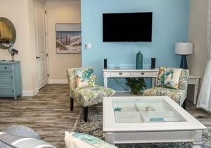 Waterfront on Anna Maria Sound ~ Beaches just minutes away!
