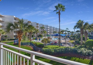 Waterscape C303 ~ Free Beach Service ~ Great view of the Resort!