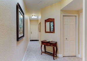 Welcoming Gulf-front condo with pool & hot tub - direct beach access