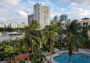 Yacht Club Aventura, Modern 2 bedroom/bathroom Condo