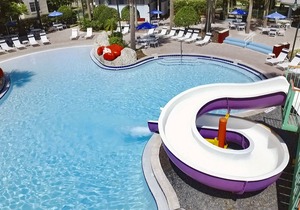Your home away from home in the heart of central Florida. 1 Bedrooms