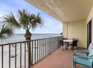 Las Brisas Gulf | Madeira Beach