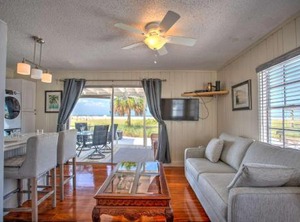 Las Casitas | Treasure Island