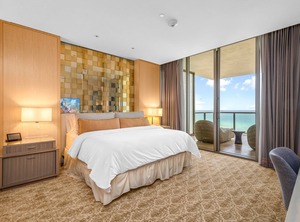 Br | Bal Harbour