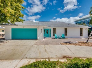 Estero Beach Tennis | Laguna Shores