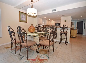 Barefoot Beach Englewood | Englewood
