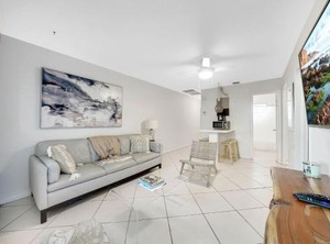 Block Beach Shops | Singer Island