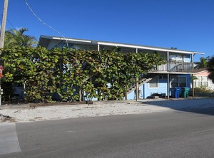 Beach Side Villa | Ilexhurst