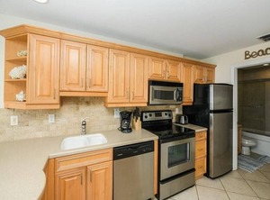 Beach Resort | Bradenton Beach