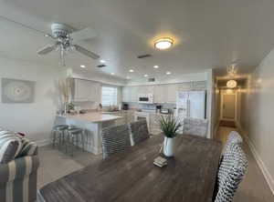 Sea Isle Villas | Indian Rocks Beach